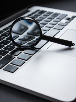 small magnifying glass iStock-1446297358 250