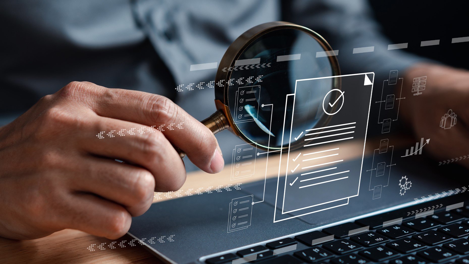 magnifying glass computer